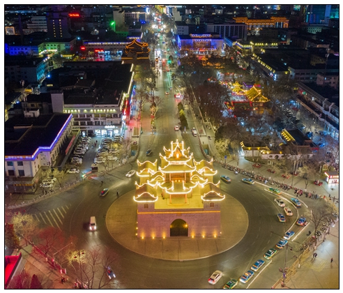 線(xiàn)路3鼓樓夜景.jpg