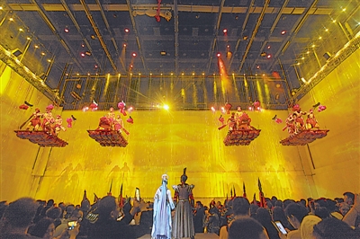 <p>　　沙坡頭盛典</p>