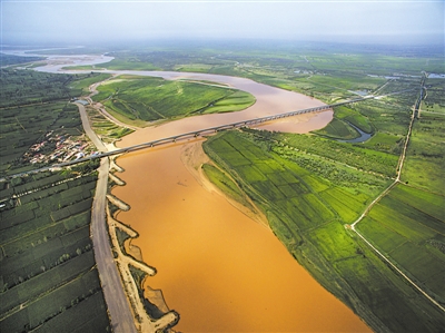 <p>　　　　平羅黃河大橋</p>